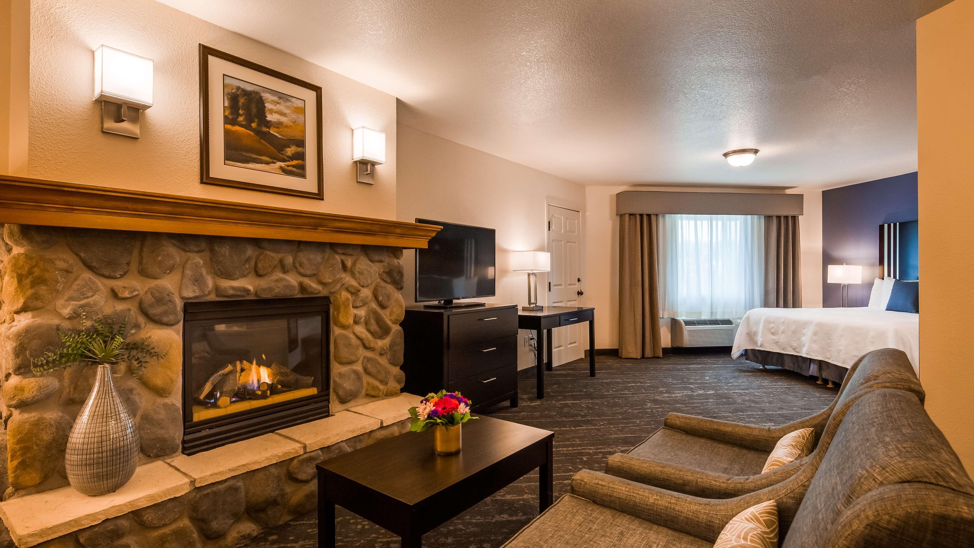 Best Western Plus Edmonds Harbor Inn Exteriér fotografie