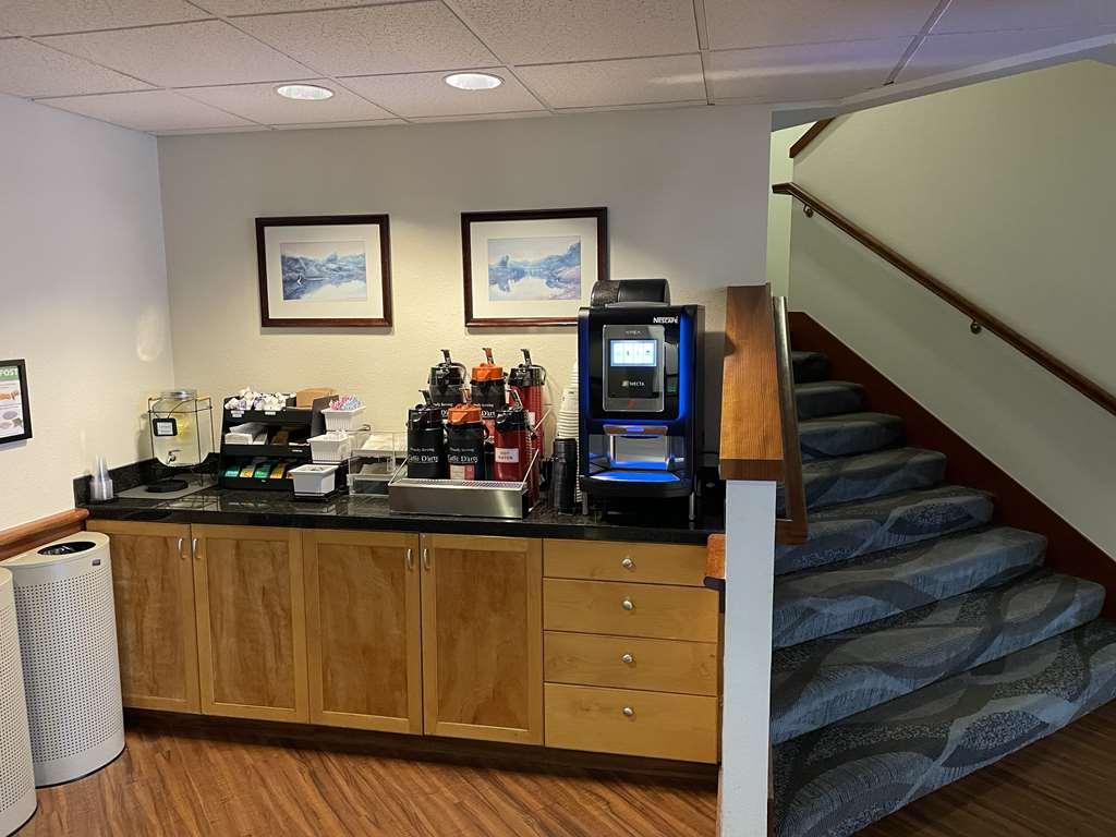 Best Western Plus Edmonds Harbor Inn Restaurace fotografie